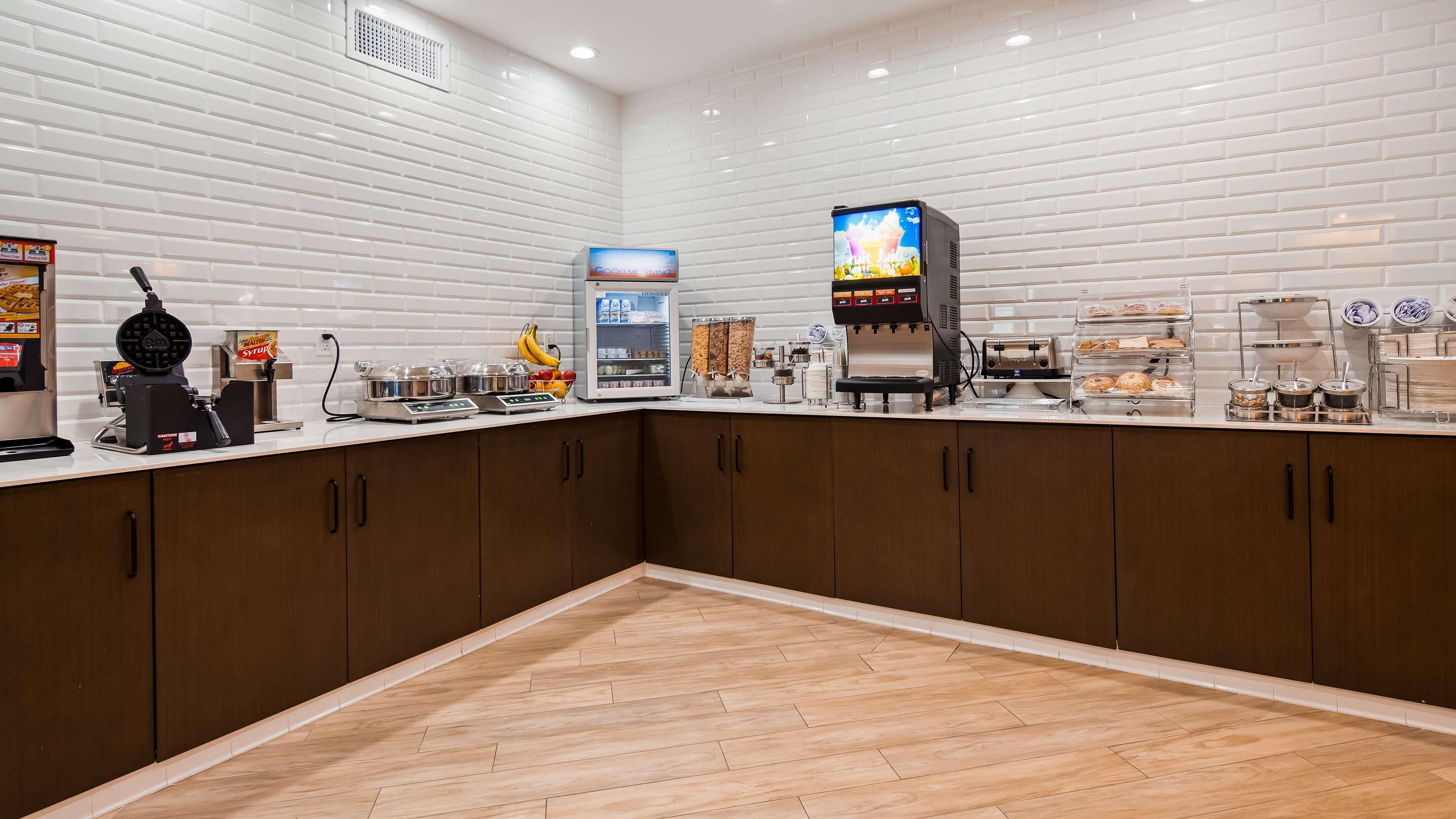 Best Western Plus New Barstow Inn & Suites Exteriér fotografie