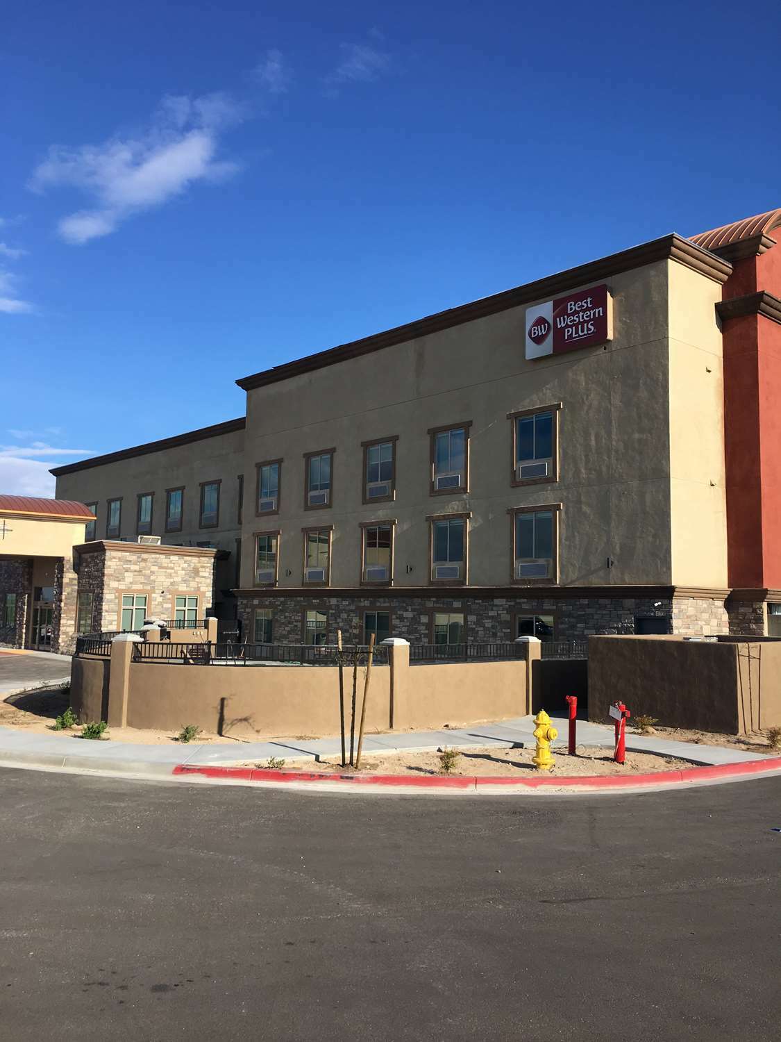 Best Western Plus New Barstow Inn & Suites Exteriér fotografie